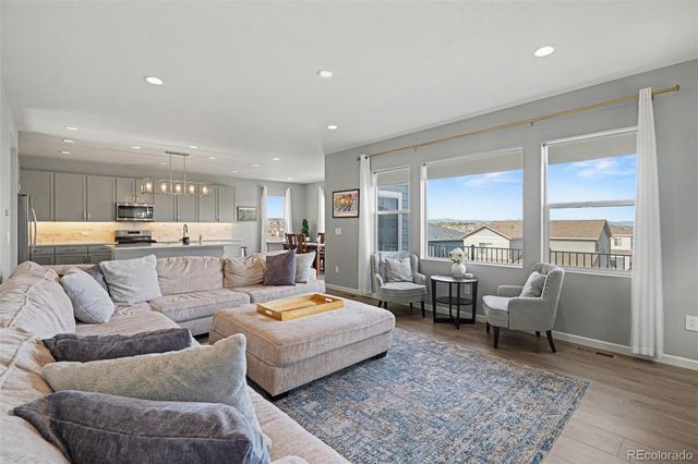 5028 Basalt Ridge Circle, Castle Rock, CO 80108