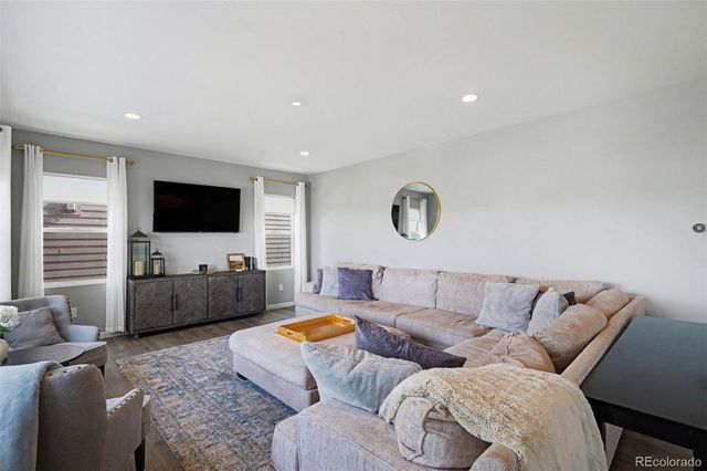 5028 Basalt Ridge Circle, Castle Rock, CO 80108