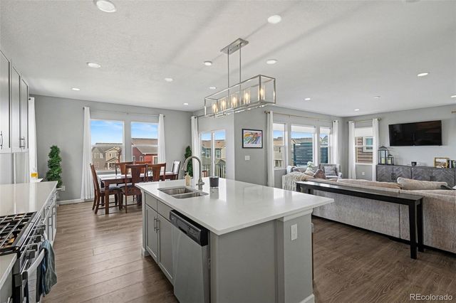 5028 Basalt Ridge Circle, Castle Rock, CO 80108