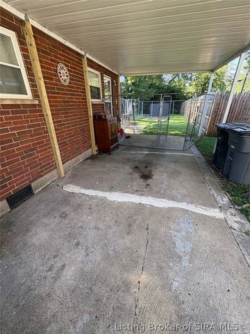 817 Marigold Drive, Jeffersonville, IN 47130