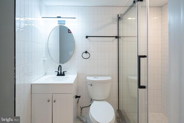 2701 W GLENWOOD AVE, Philadelphia, PA 19121