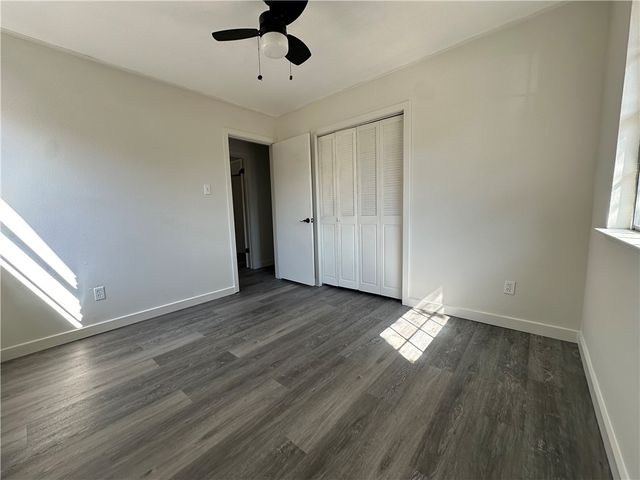 1721 Denver St, Portland, TX 78374