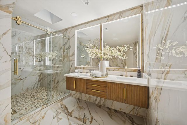 3210 Freshmeadows Drive, Houston, TX 77063