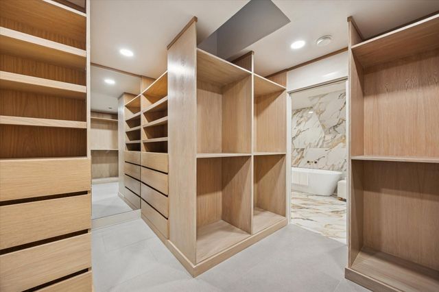 3210 Freshmeadows Drive, Houston, TX 77063