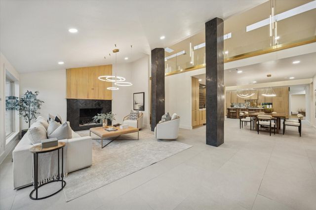 3210 Freshmeadows Drive, Houston, TX 77063