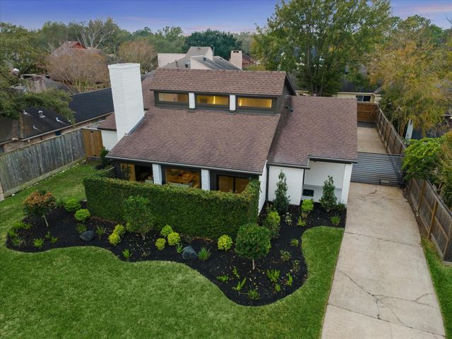 3210 Freshmeadows Drive, Houston, TX 77063