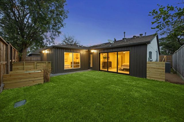 3210 Freshmeadows Drive, Houston, TX 77063