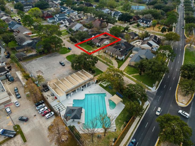 3210 Freshmeadows Drive, Houston, TX 77063