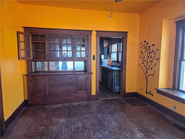 426 Cherry Street, Chillicothe, MO 64601