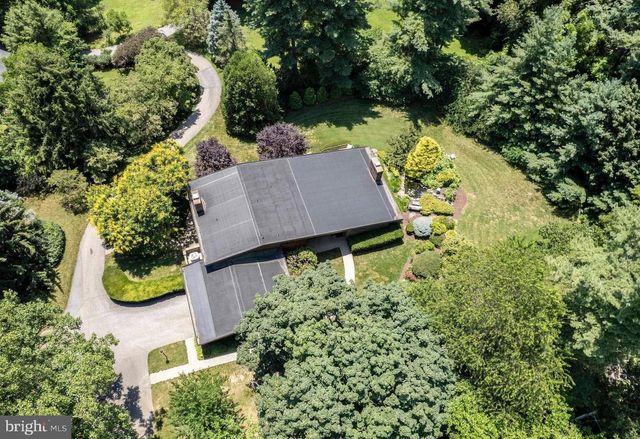 7 PINE HILL DR, Westminster, MD 21157