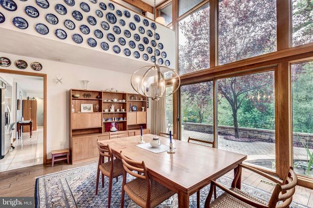 7 PINE HILL DR, Westminster, MD 21157