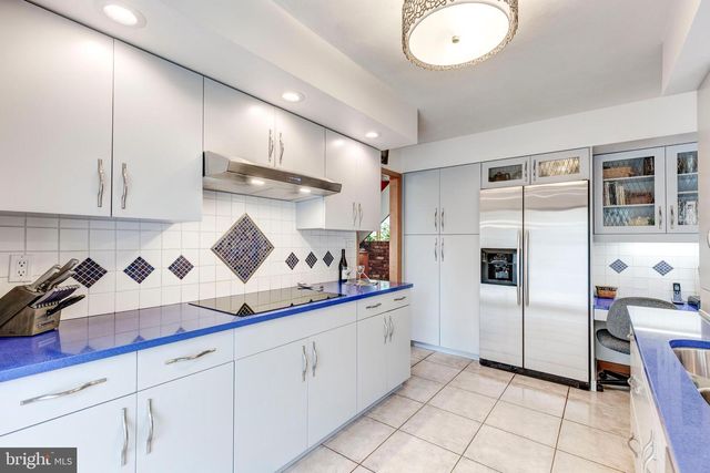 7 PINE HILL DR, Westminster, MD 21157