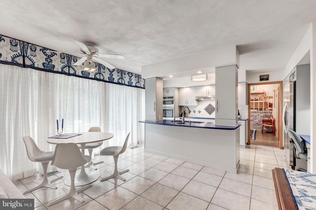 7 PINE HILL DR, Westminster, MD 21157