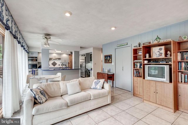 7 PINE HILL DR, Westminster, MD 21157