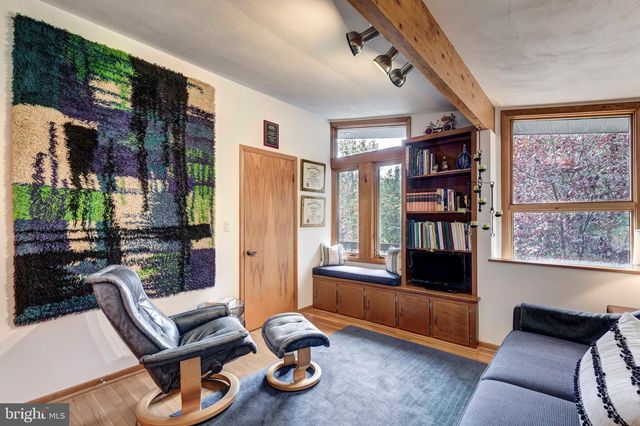 7 PINE HILL DR, Westminster, MD 21157