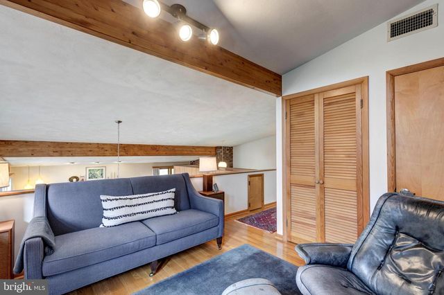 7 PINE HILL DR, Westminster, MD 21157