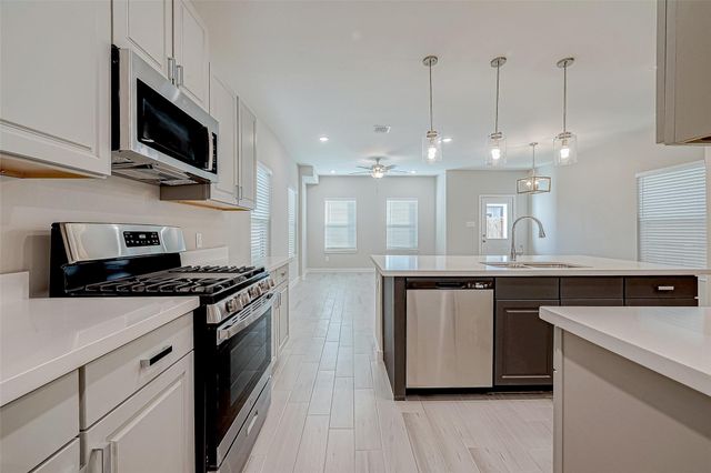 1547 Revolution Way, Missouri City, TX 77459