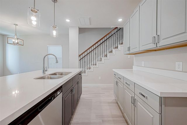 1547 Revolution Way, Missouri City, TX 77459