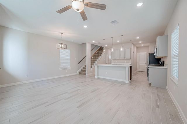 1547 Revolution Way, Missouri City, TX 77459