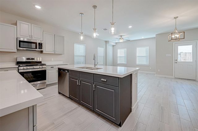 1547 Revolution Way, Missouri City, TX 77459