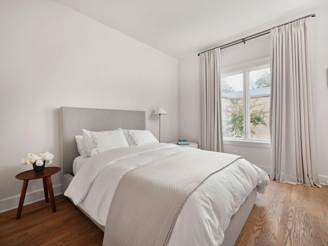 1109 Elm ST D, Austin, TX 78703