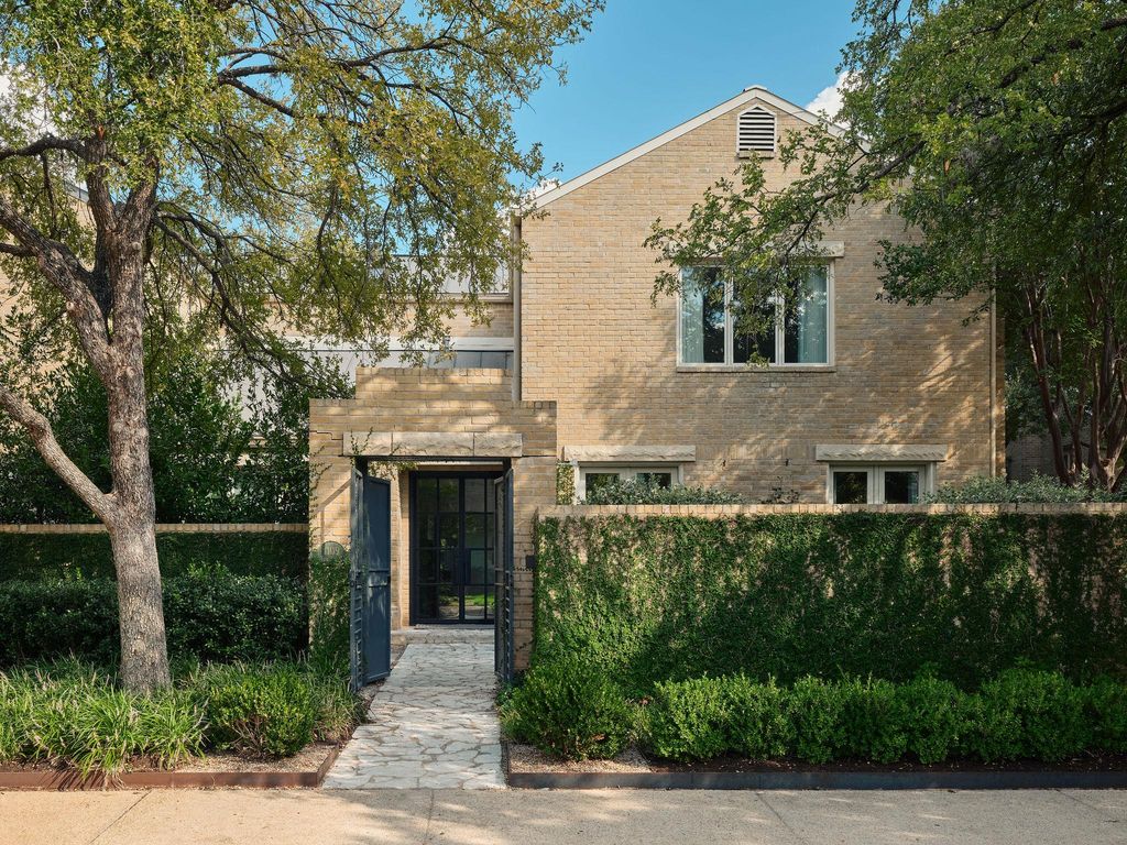 1109 Elm ST D, Austin, TX 78703