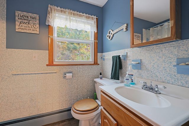 73 Justice Hill Rd, Sterling, MA 01564