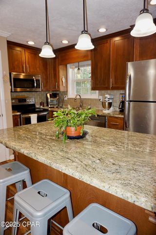 2071 Short Avenue, Sneads, FL 32460