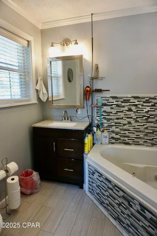 2071 Short Avenue, Sneads, FL 32460