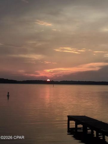 2071 Short Avenue, Sneads, FL 32460