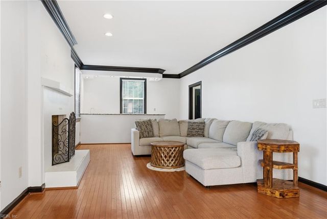 300 W Olney RD, Norfolk, VA 23507