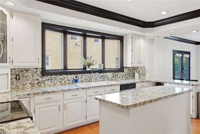 300 W Olney RD, Norfolk, VA 23507