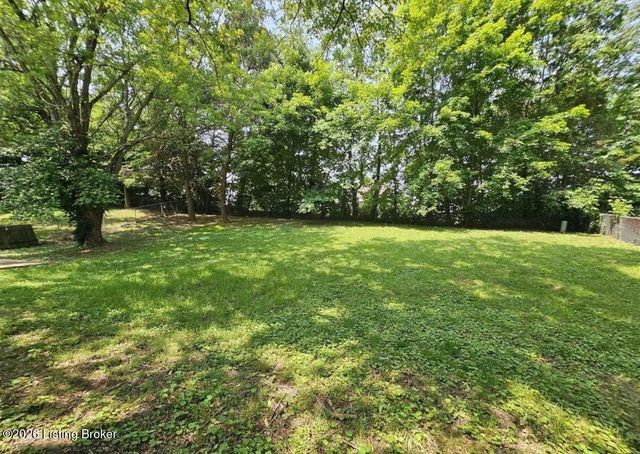148 Vonda Ct, Radcliff, KY 40160