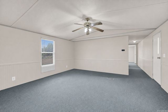 259 McKnight RD, Seguin, TX 78155