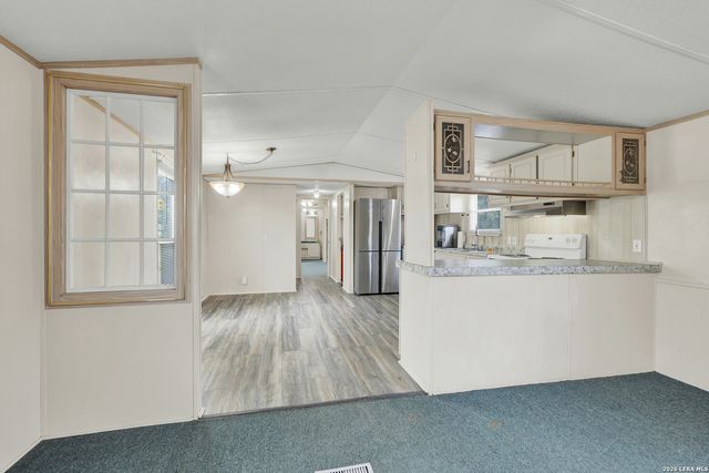 259 McKnight RD, Seguin, TX 78155