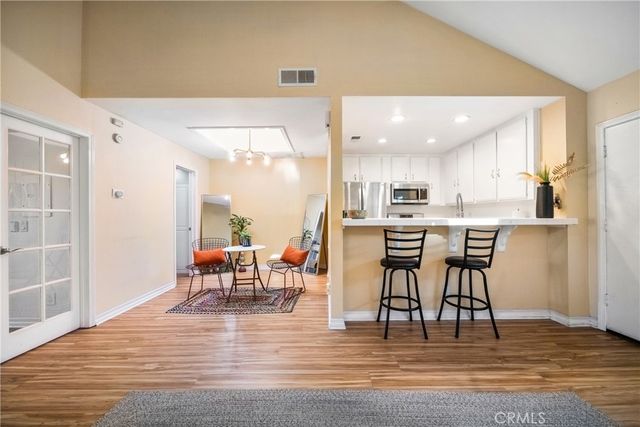 22421 Sherman Way 10, West Hills, CA 91307