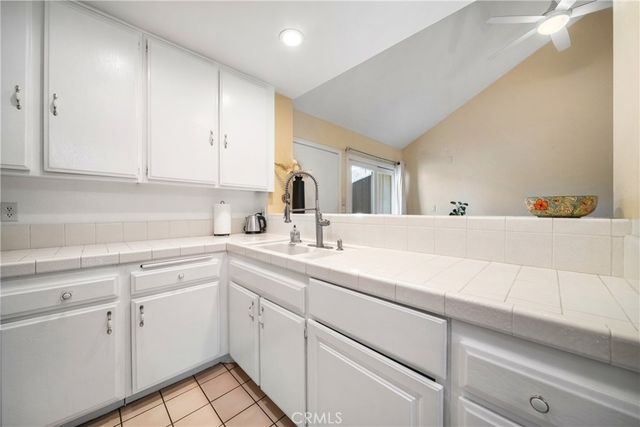 22421 Sherman Way 10, West Hills, CA 91307