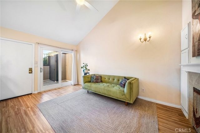 22421 Sherman Way 10, West Hills, CA 91307