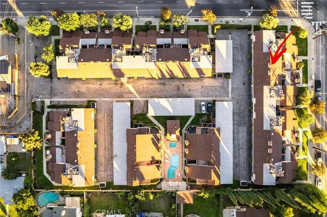 22421 Sherman Way 10, West Hills, CA 91307