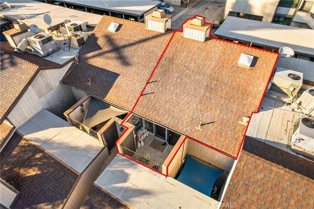 22421 Sherman Way 10, West Hills, CA 91307