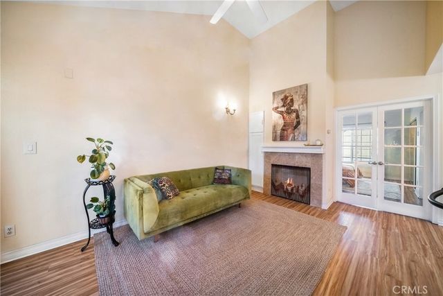 22421 Sherman Way 10, West Hills, CA 91307