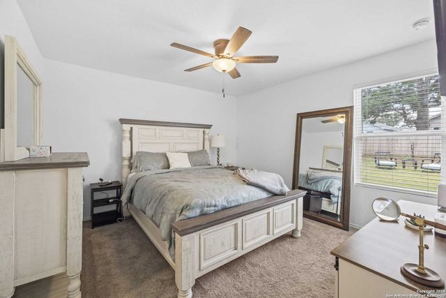 108 Ciarans Crossing, Fredericksburg, TX 78624