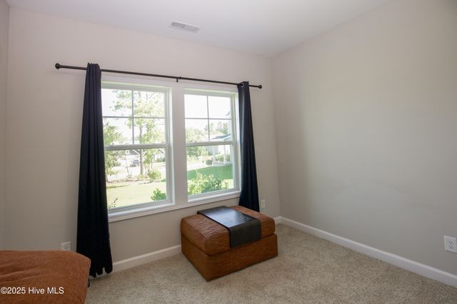 1385 Whitney Drive, Aberdeen, NC 28315