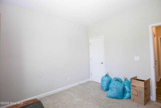 1385 Whitney Drive, Aberdeen, NC 28315