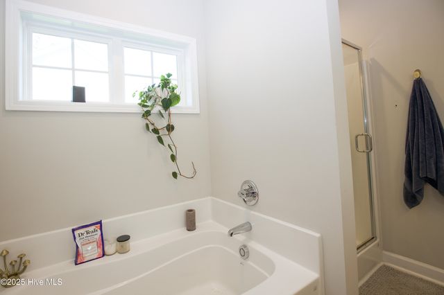 1385 Whitney Drive, Aberdeen, NC 28315