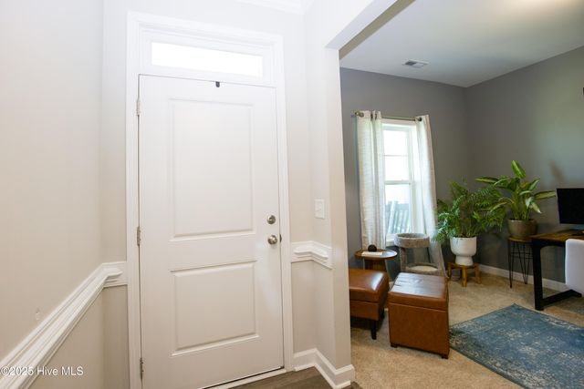 1385 Whitney Drive, Aberdeen, NC 28315