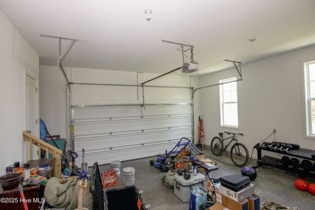 1385 Whitney Drive, Aberdeen, NC 28315