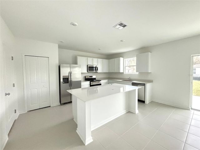 4657 GOLDEN KNIGHT BOULEVARD, Kissimmee, FL 34746