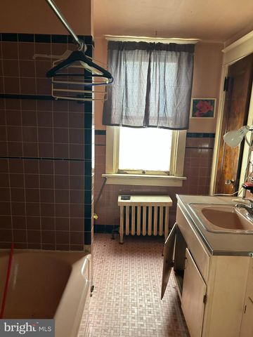 954 CENTER ST, Coal Township, PA 17866