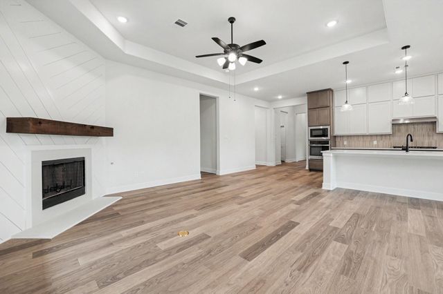 13847 Bourbon Rose, Willis, TX 77378